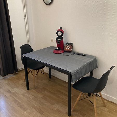 Studio Central Cosy Proche Gare Ruffec  Exterior foto